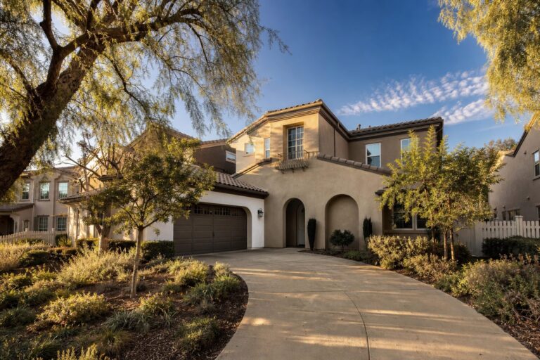 What It Actually Costs to Sell Your Home in Creekside Valencia in 2026